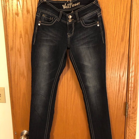Wallflower Denim - Mid Rise Jeans